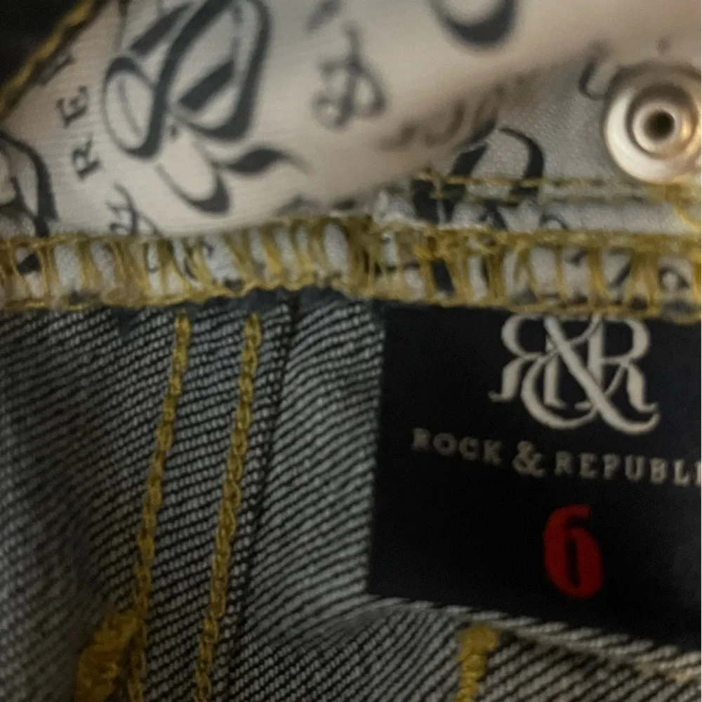 Rock & Republic chic dark